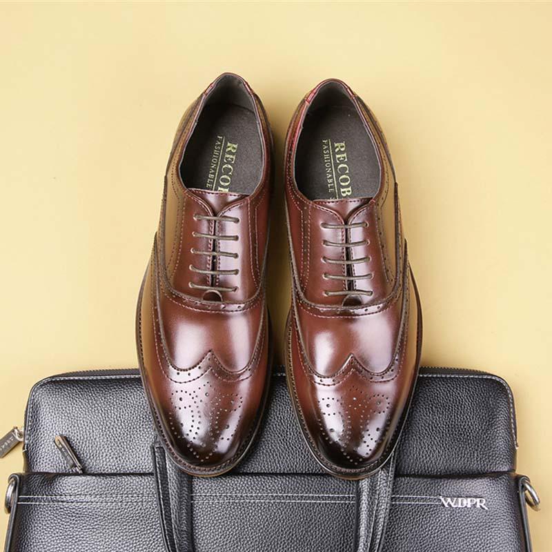 Round Toe Leather Shoes Men's Carved Derby Shoes Office Wedding Shoes